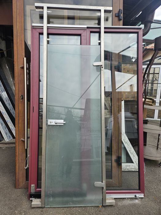 Врата за баня или офис