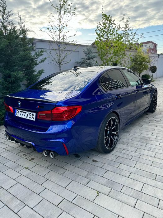 BMW M5 F90 Marina Bay Blue