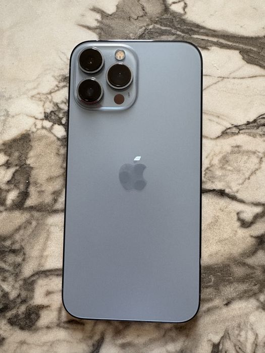 Продам IPhone 13 Pro Max