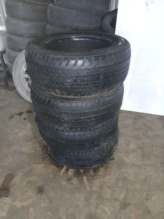 Продам шины 285/60 R18