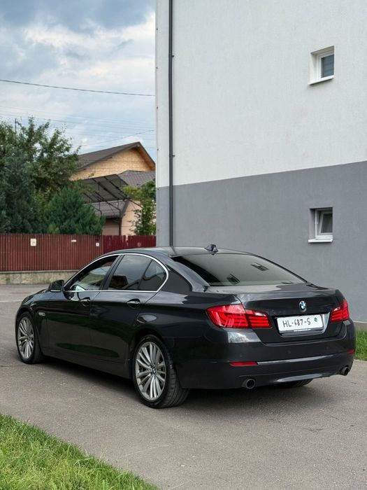 BMW F10 535i 2011 2 Butoane
