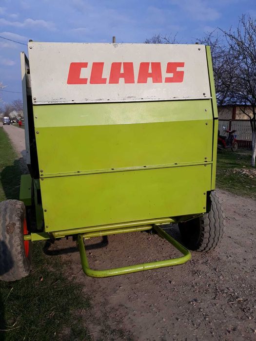 Vand Presa de balotat CLAAS Rollant 46