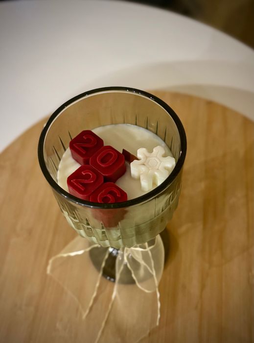 Коледно новогодишни соеви свещи