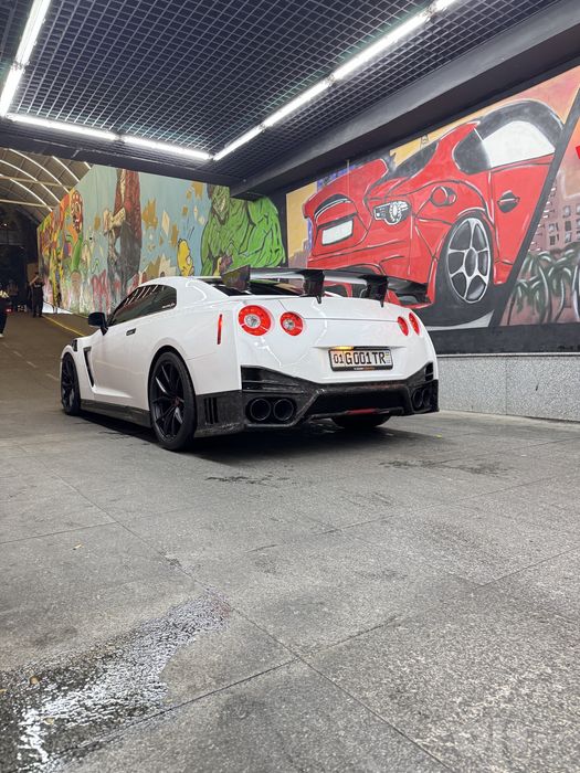 NISSAN GT-R 1200 от кучи