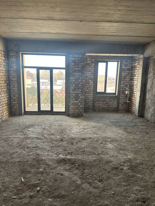 Продаю свою Квартиру 40 кв Коробка новостройка с кадастром Мирзо Улуг