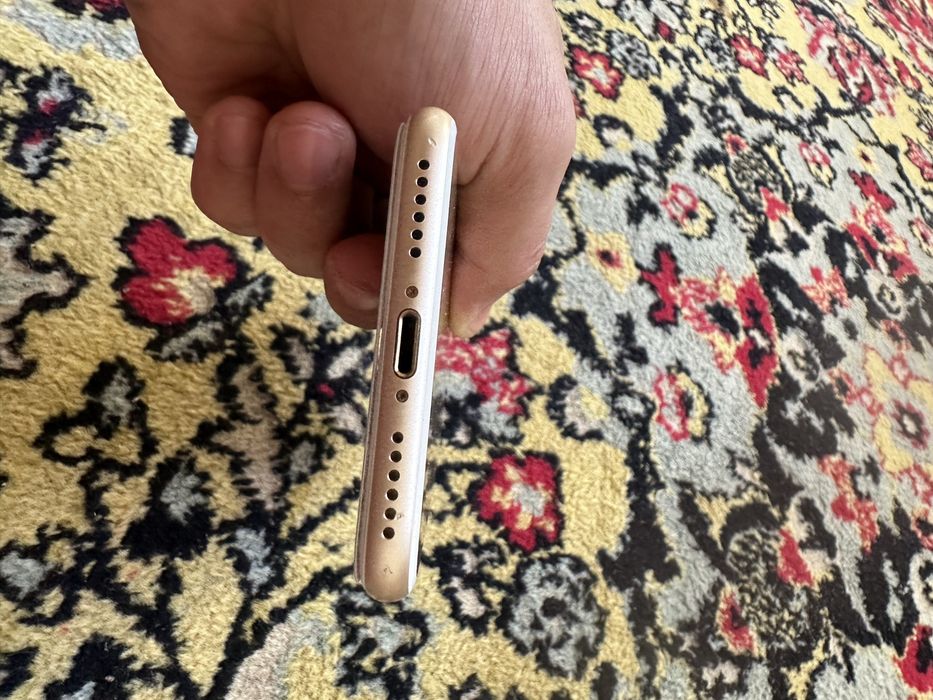 Айфон 7 32 гб золотистый