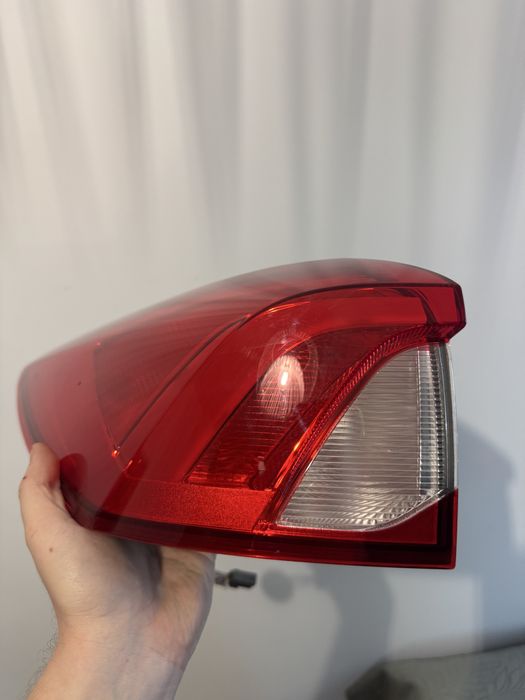 Lampa stop stanga pe aripa Ford Focus 4 Wagon/Turnier [2018-2022]