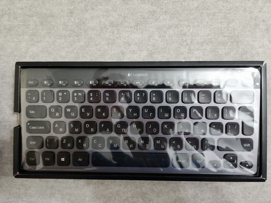 Продам клавиатура Logitech K810