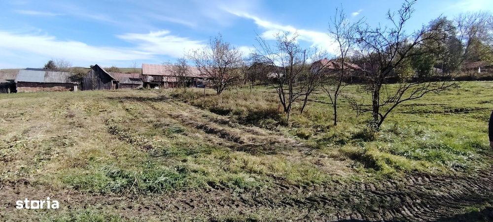 Teren intravilan 3.798 mp în Agnita, cu posibilitate de parcelare