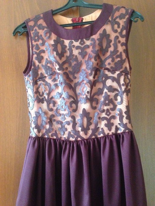 Платье длинное от дизайнера