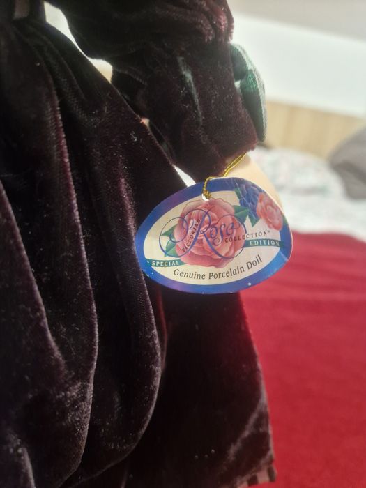 Papusi portelan stampila si certificat