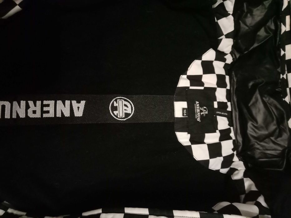 Куртка на девочку