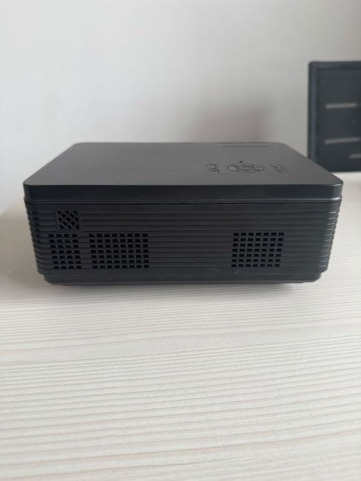 Проектор новый Китай