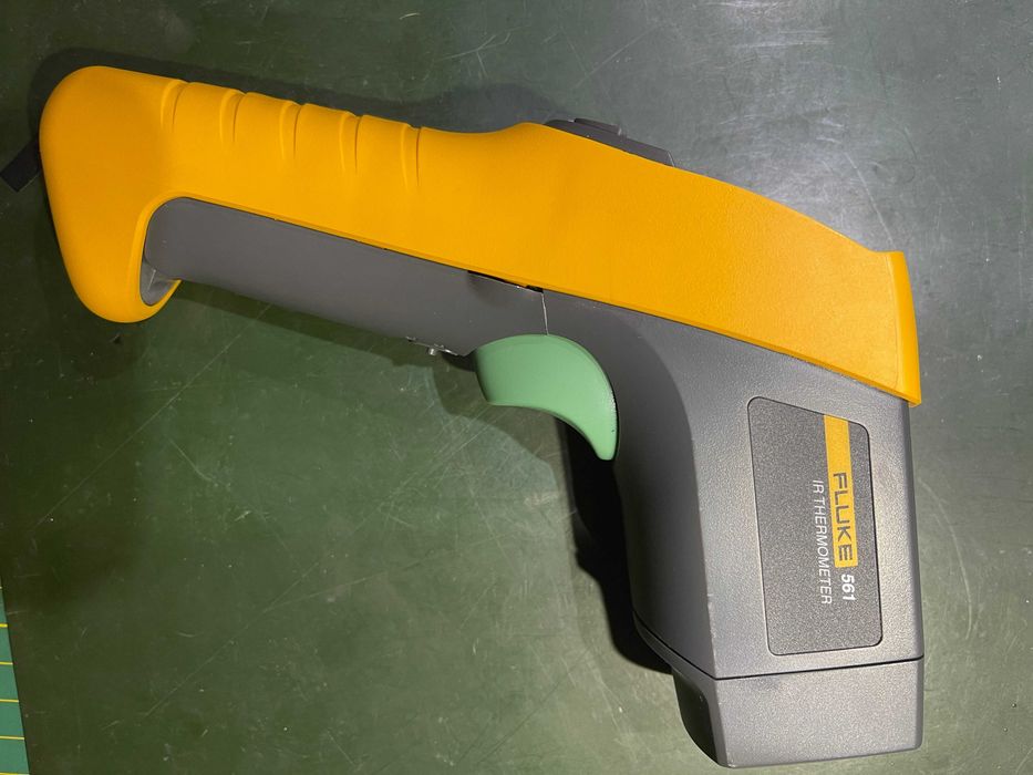 FLUKE 561 цифров термометър