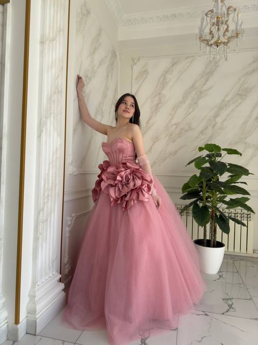 Выпускные платья прокат