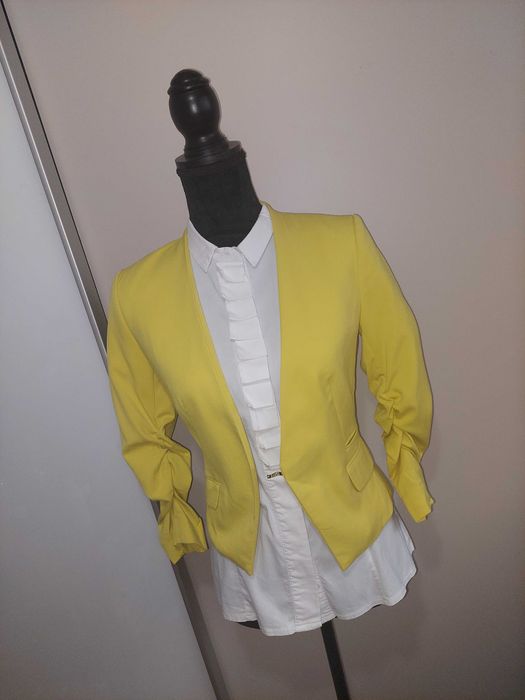 Sacou office cu umeri creți, mâneci crete galben