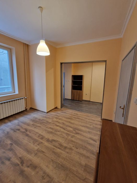 Дава се под наем  в София, Гоце Делчев -  кв.м за 450 € - Снимка #6