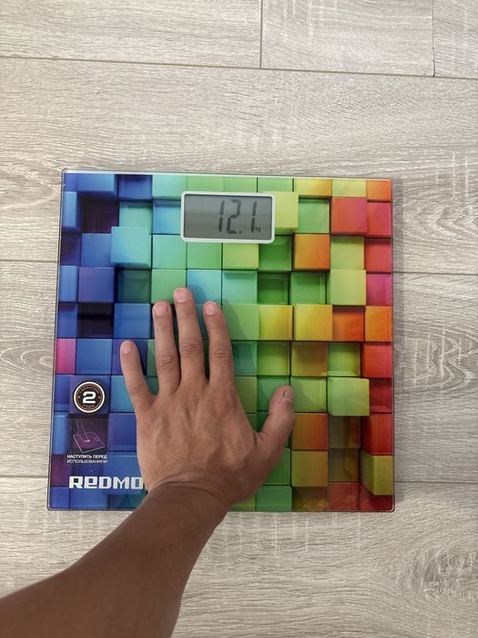 Продам весы напольные