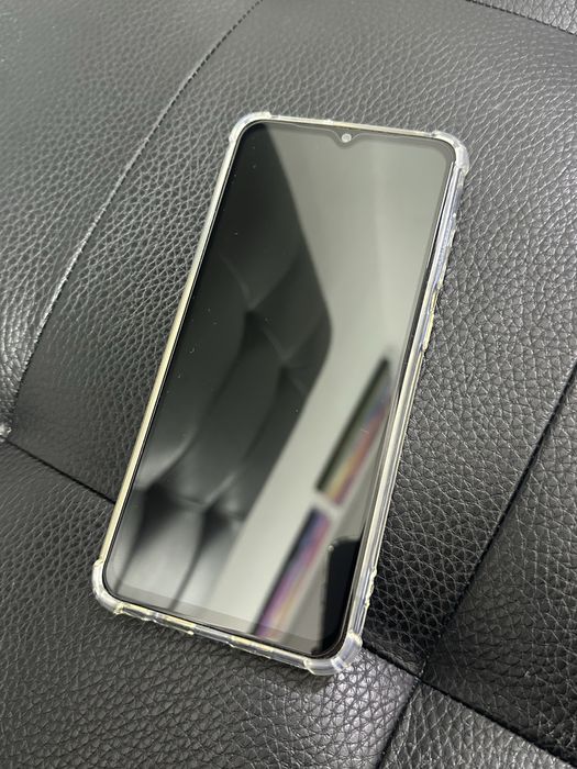 Samsung   -6/128gb