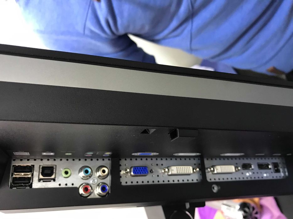 Dell UltraSharp U2410f 24” monitor with PremierColor