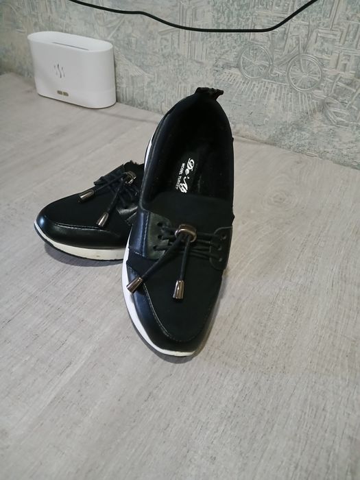 Продаётся детская обувь