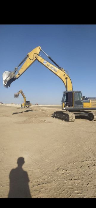 Экскаватор сотилади