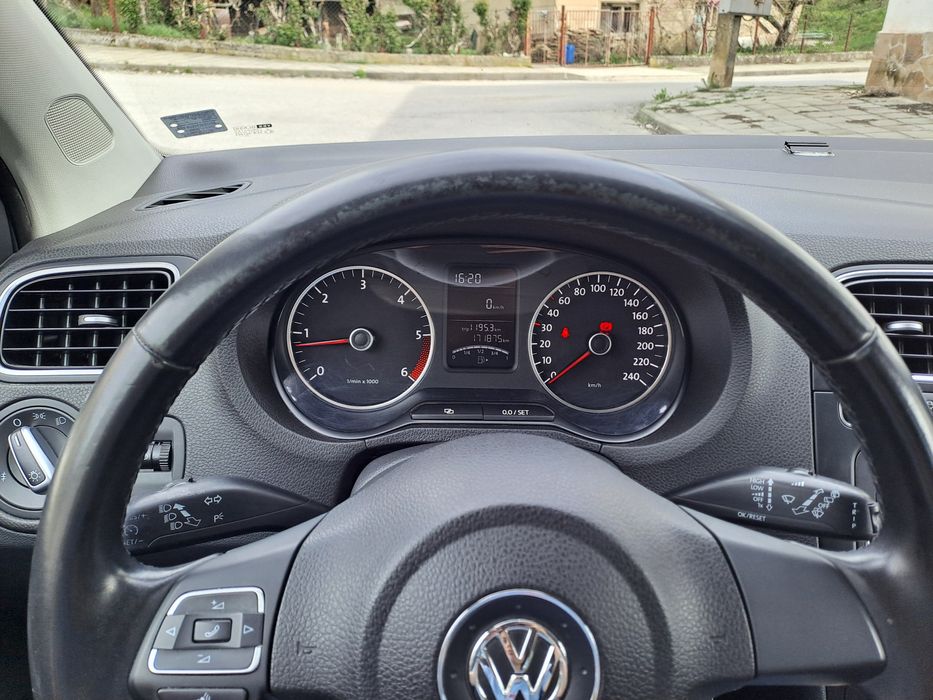 VW  Polo 1.6 TDI 90hp
