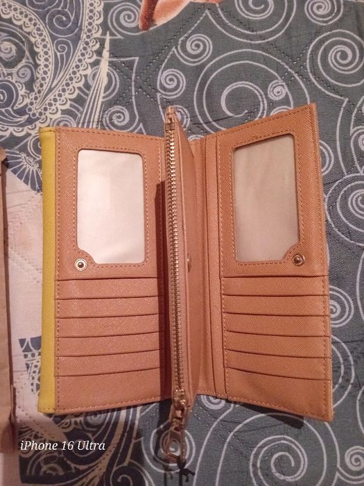 Оригинален Партфейл"PARFOIS"!-80%!