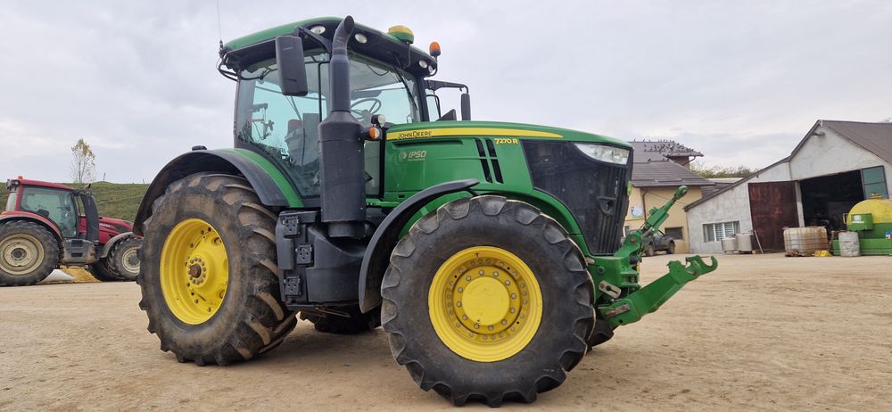 John Deere 7270r