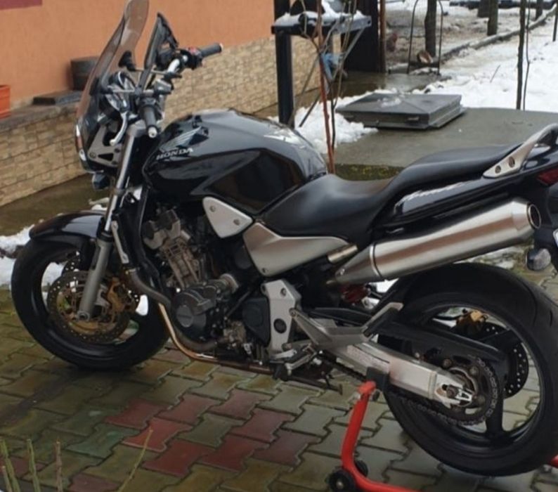 Honda Hornet 900