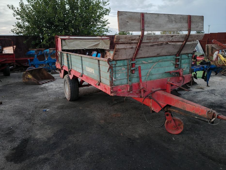 Remorcă împrăștiat gunoi MIG bălegar Kemper europe