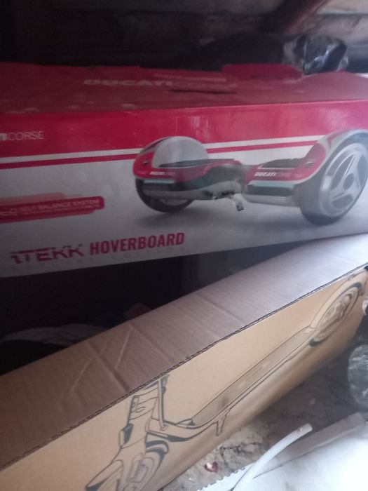 Duccati  nou  skatteboard
