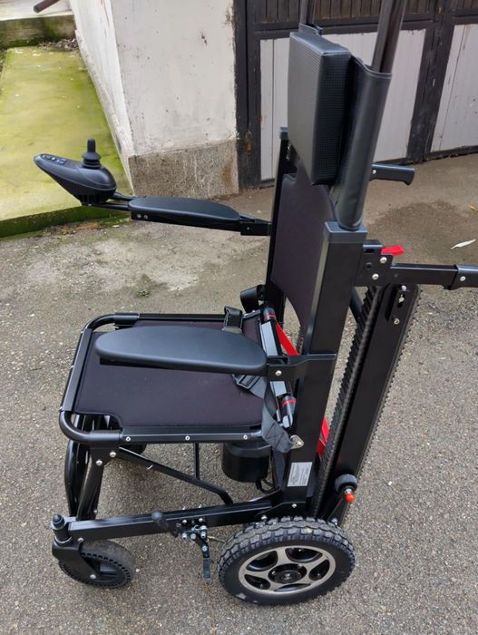 Система за изкачване на стъпала. Инвалидна количка.