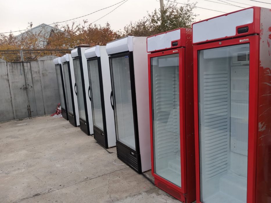 витринный холодильник