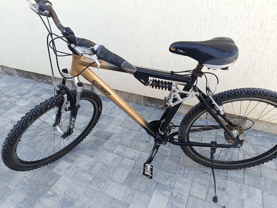 Biciclete de vanzare