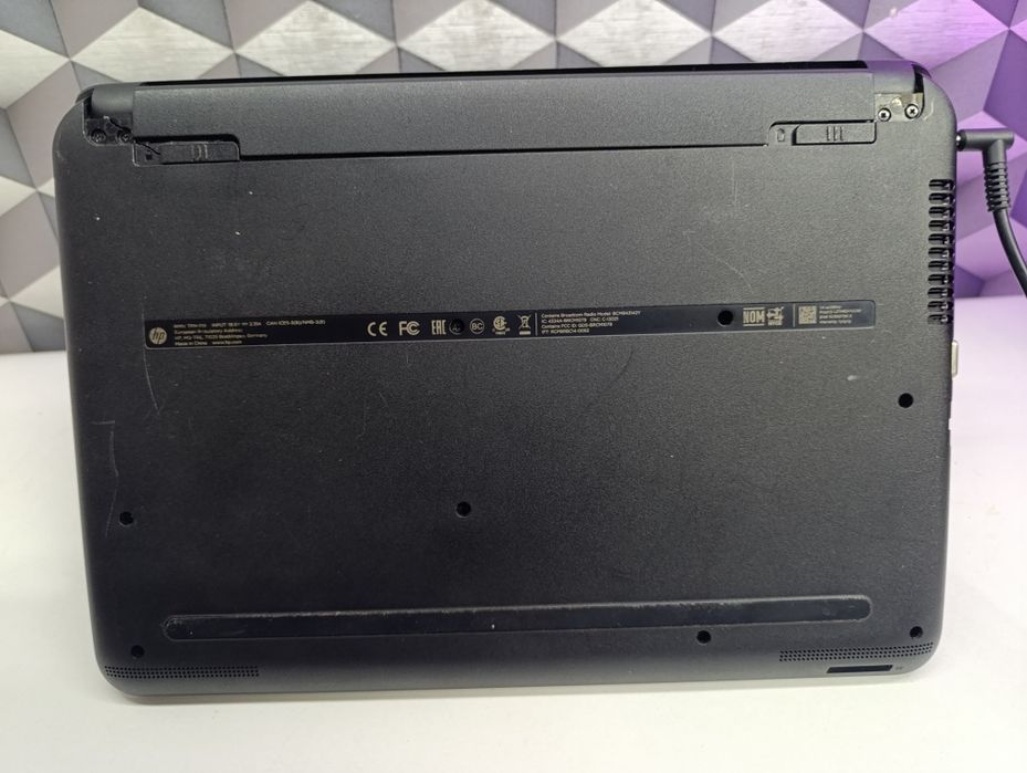 Laptop hp 14 inch office procesor Intel 8gb ram HDD 500 GB
