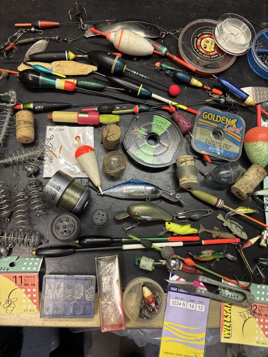 6 бр Въдици и такъми