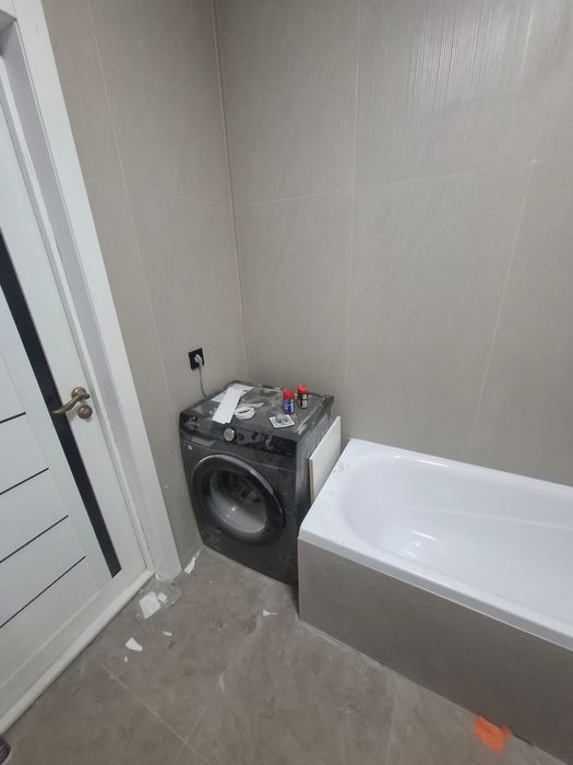 Укладка кафеля. Кафельщик. Плитка