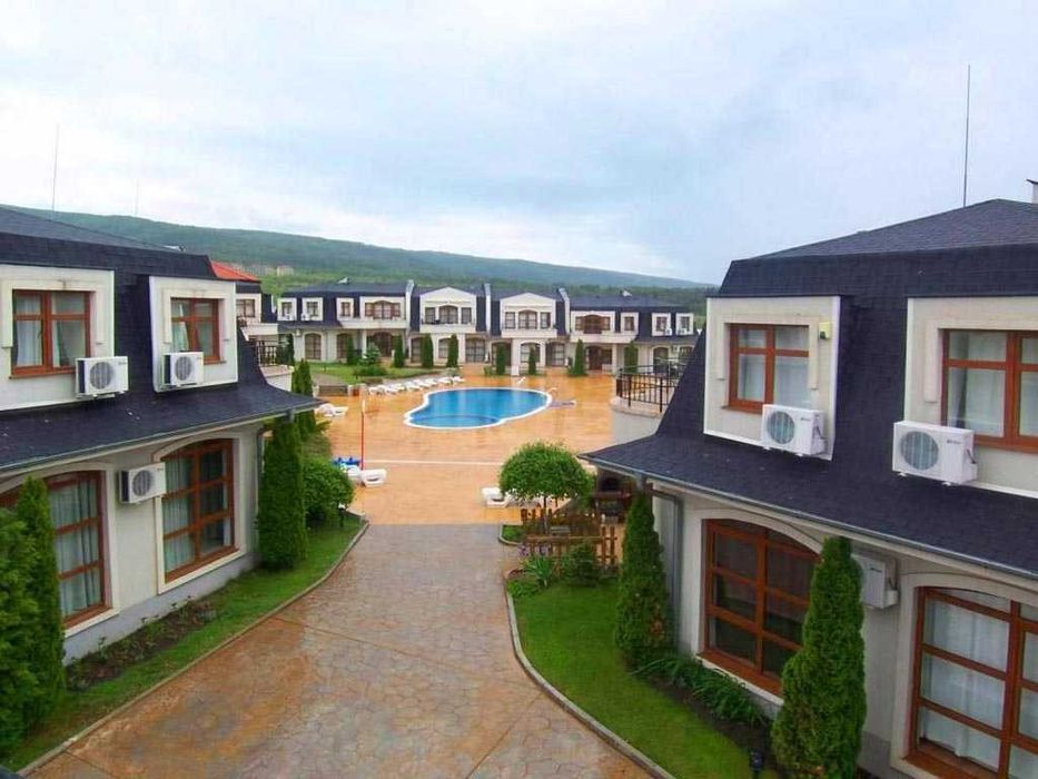 Продава се Тристаен апартамент в к.к. Слънчев бряг - 76 кв.м за 1040 €/кв.м - Снимка #8