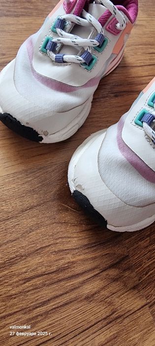 Детски маратонки зара