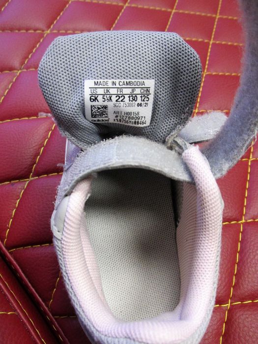 Детски маратонки Adidas номер 22
