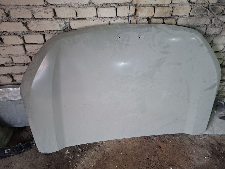 Продам капот JAC JS4