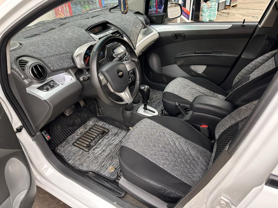 SPARK 2022 Full pozitsiya aftamat oq rang saka diska Metan gazi bor