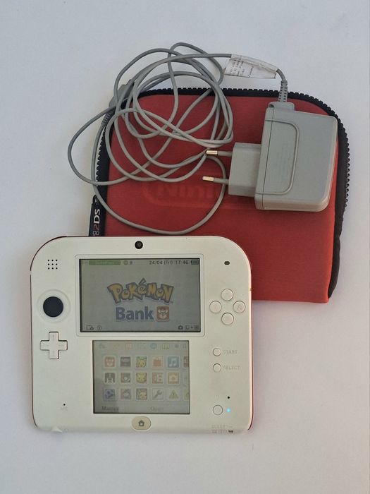 Nintendo 2DS + Pokemon игри и софтуер, пълен пакет