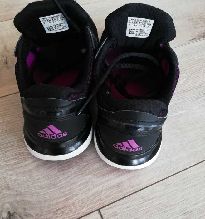 Дамски маратонки адидас