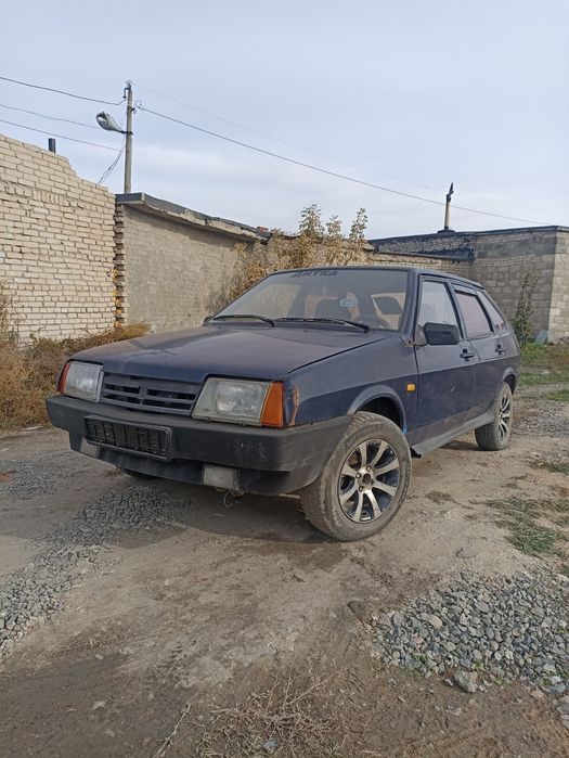 Продам ваз 2109 .