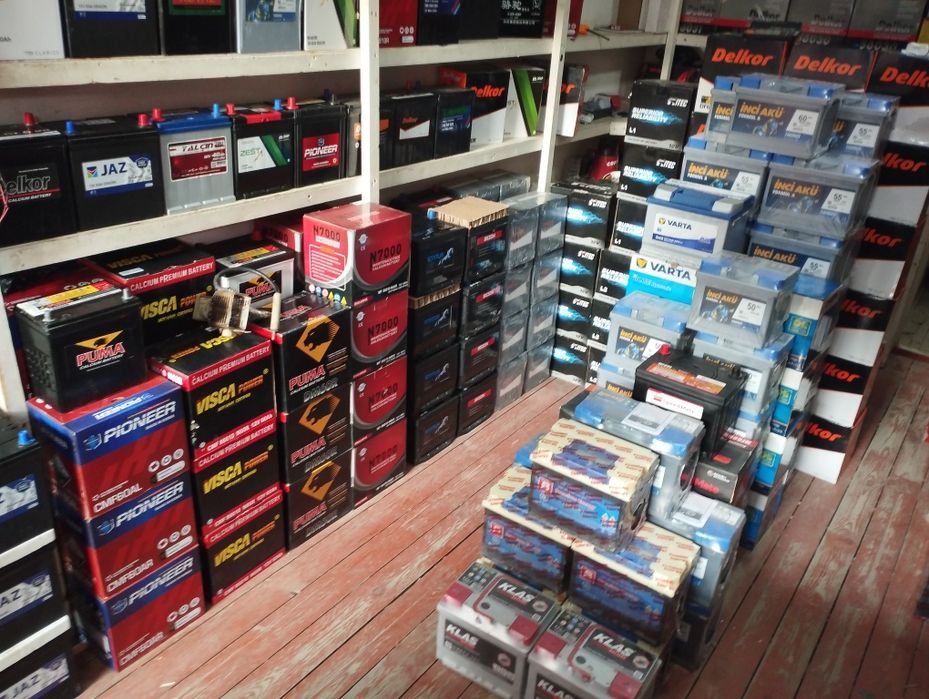 Hamma turdagi avtomabillar uchun akkumulyator bor