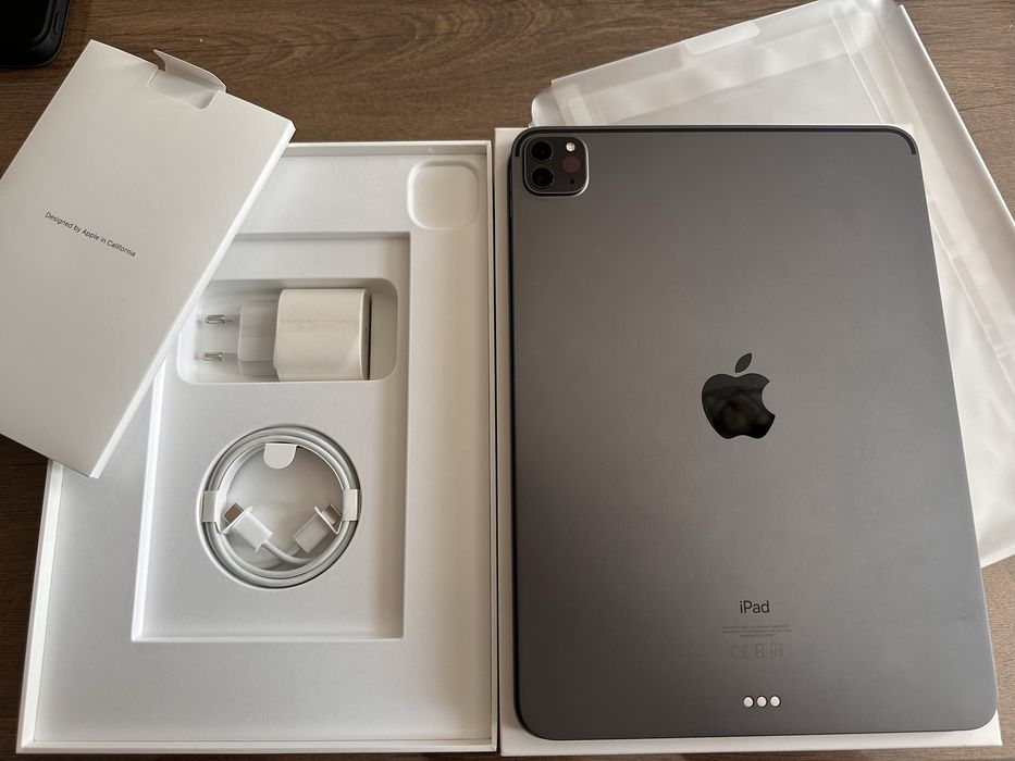 IPad Pro 11 - inch ( 2nd Generation ) Wi-Fi 128 GB
