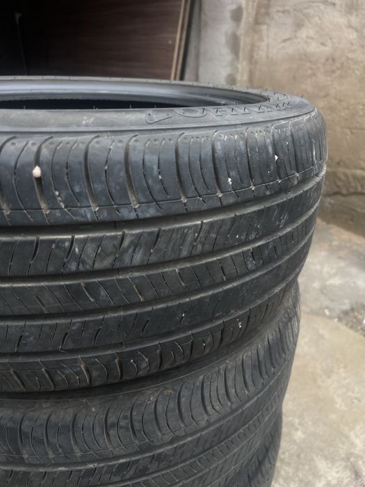 Продам шины  225/45/17