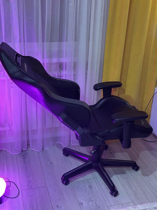 Компьютерное кресло